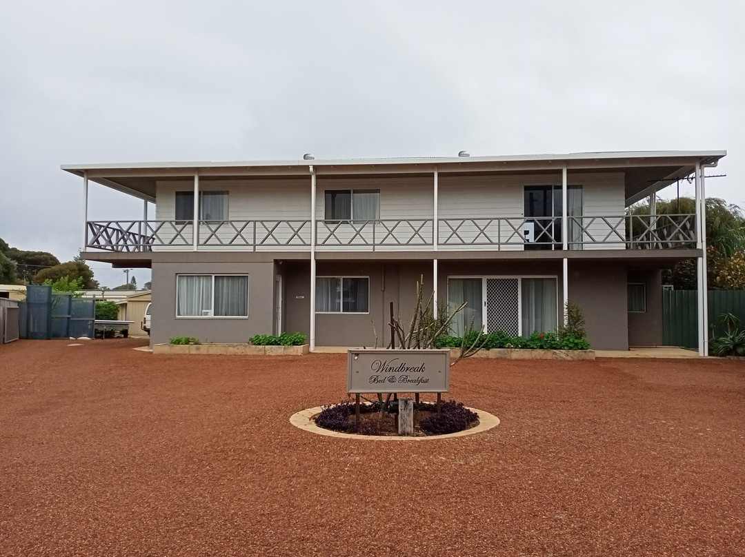 防风林住宿加早餐酒店主图