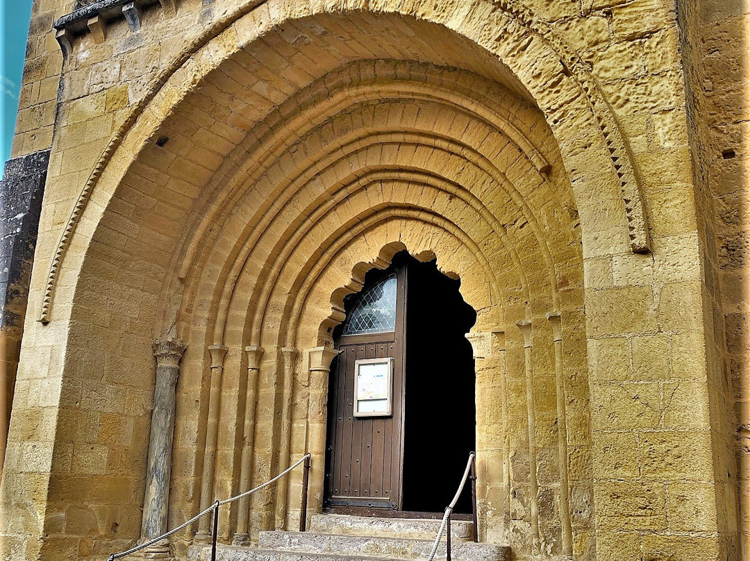 Eglise Saint-Martin de Tayac景点图片