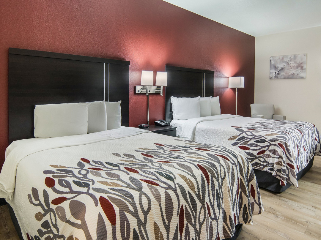 Red Roof Inn Binghamton North主图