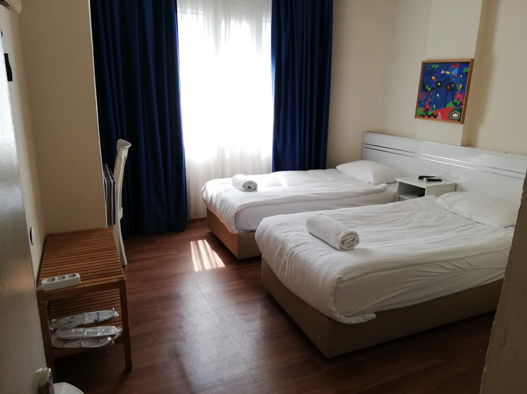 于尔克梅兹酒店主图