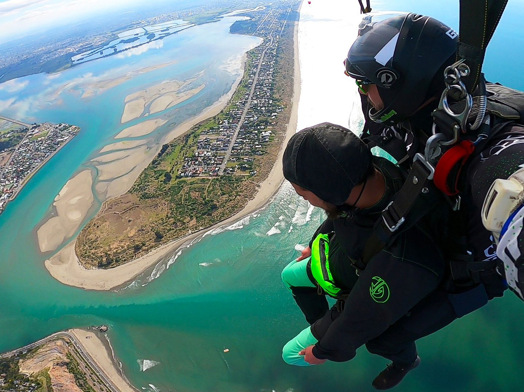 Skydiving Kiwis Otautahi-基督城必去景点