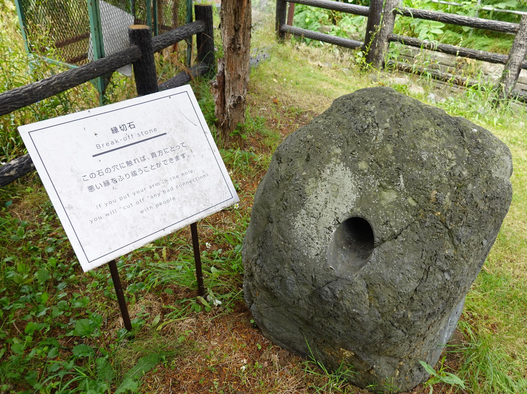Hokushin Shrine Gobunshi-富良野市必去景点