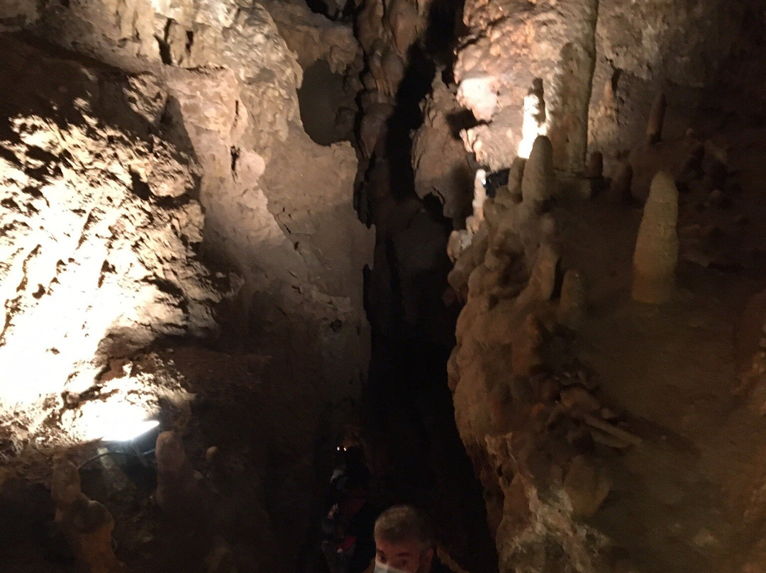 Grotte De Fontrabiouse-Fontrabiouse必去景点