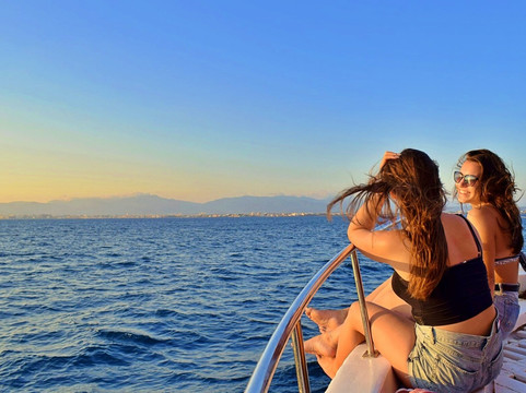 Barca Samba-马洛卡帕尔马必去景点