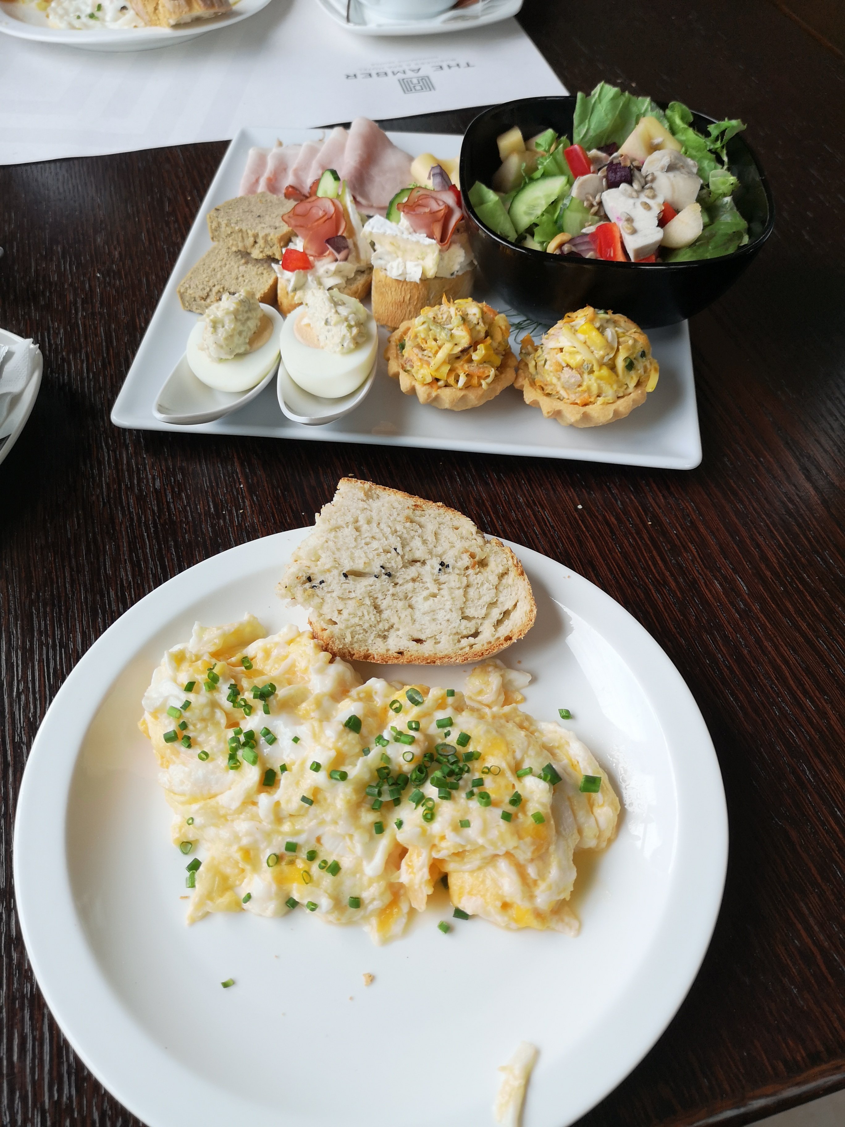 The Amber Business & Spa-官方
