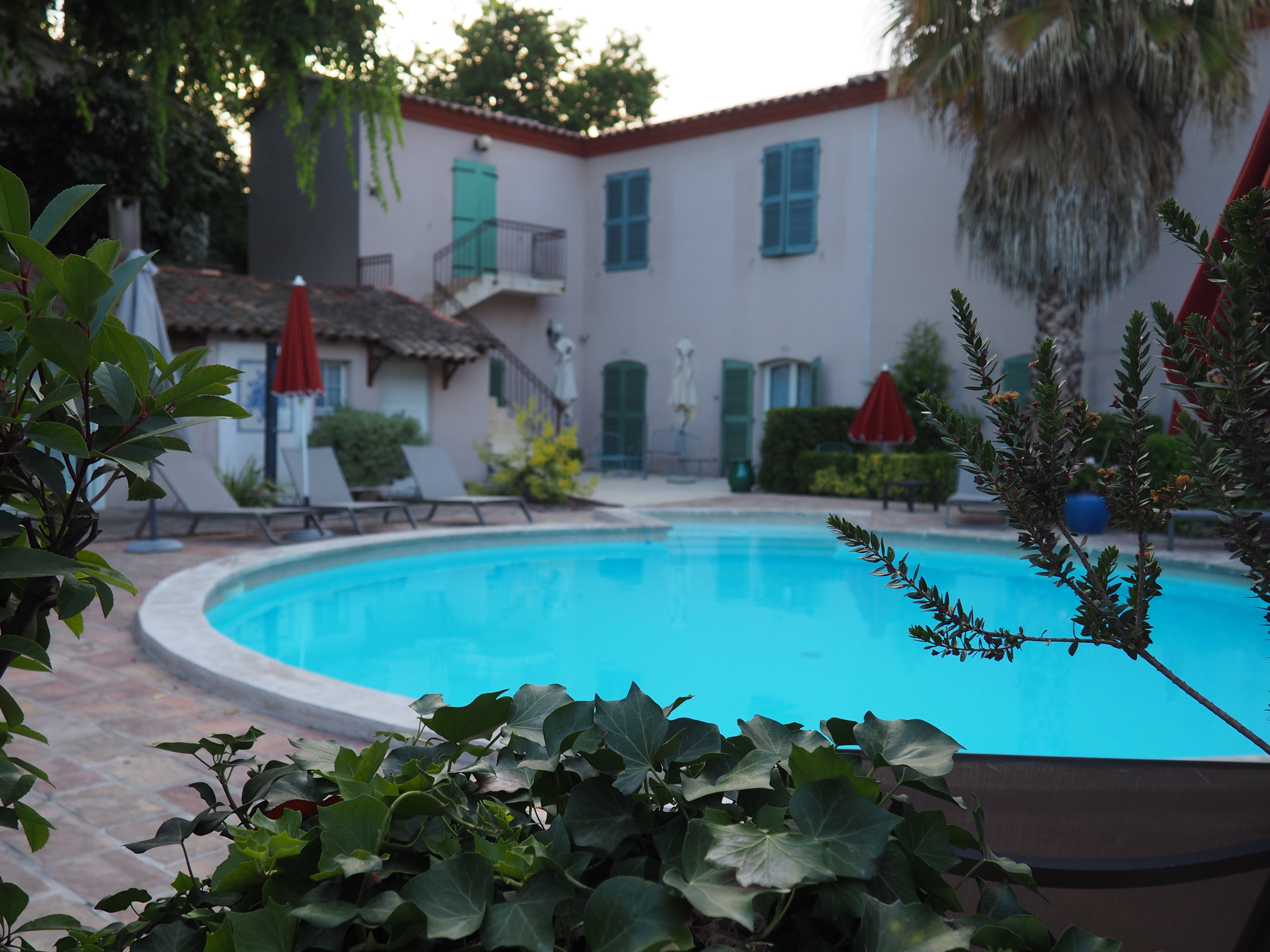 Best Western L'Orangerie-泳池