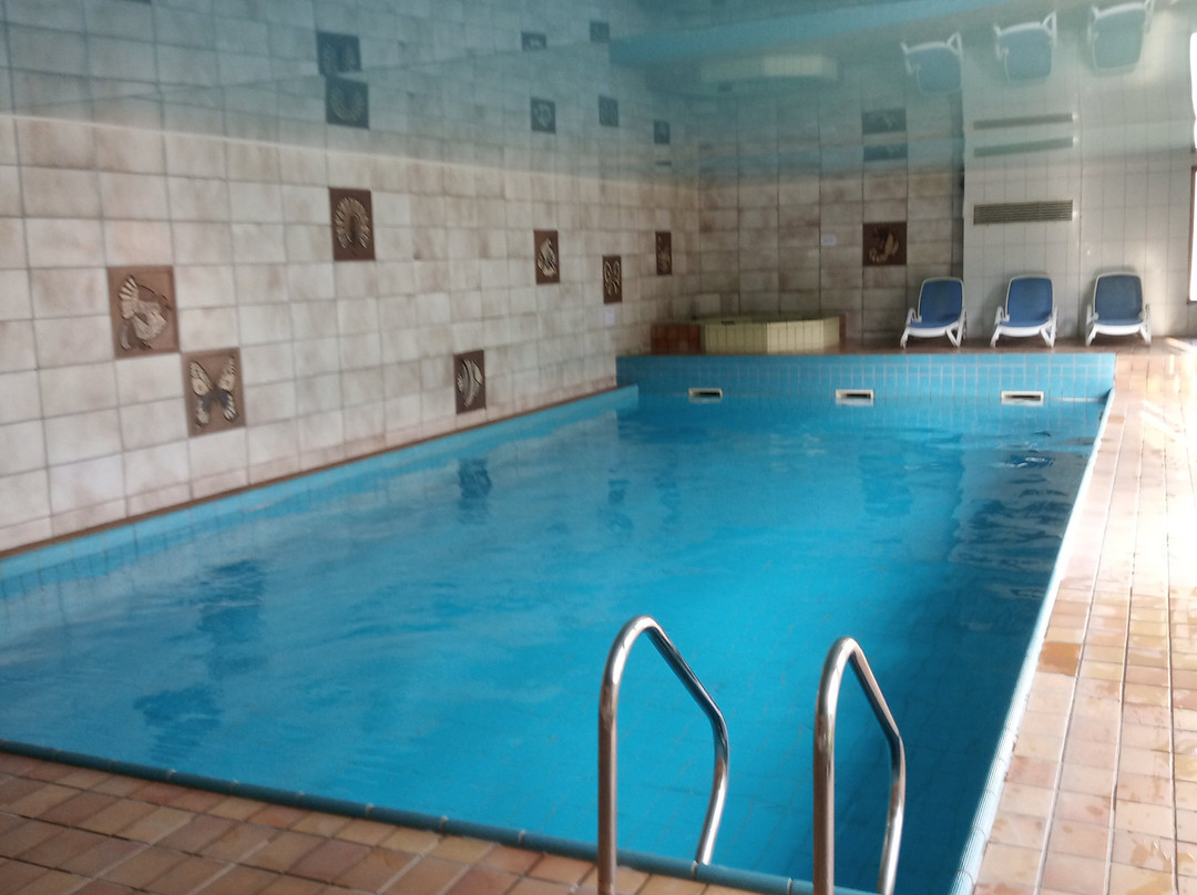 Au Bois le Sire主图