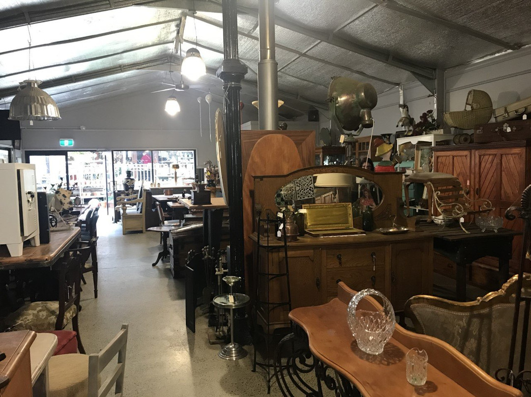 Village Antiques-Bungendore必去景点