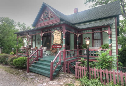 Hidden Springs Bed and Breakfast主图