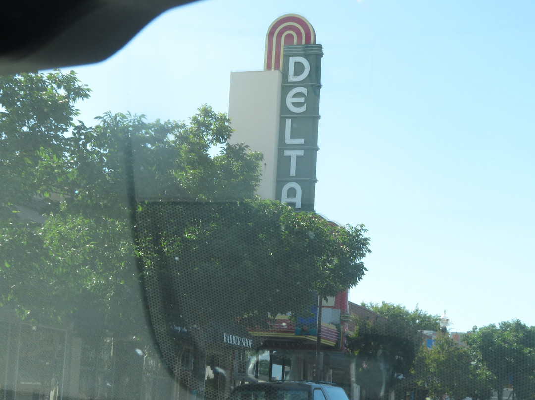 Cinelux Delta Cinema Saver-Brentwood必去景点