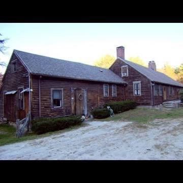 Burrillville旅游景点-The Conjuring House