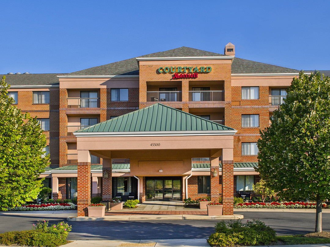 Courtyard by Marriott Dulles Town Center主图