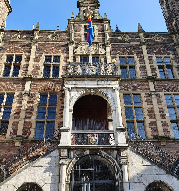 Stadhuis-芬洛必去景点