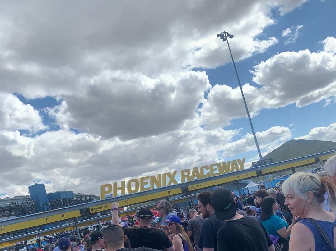 Phoenix International Raceway-埃文代尔必去景点