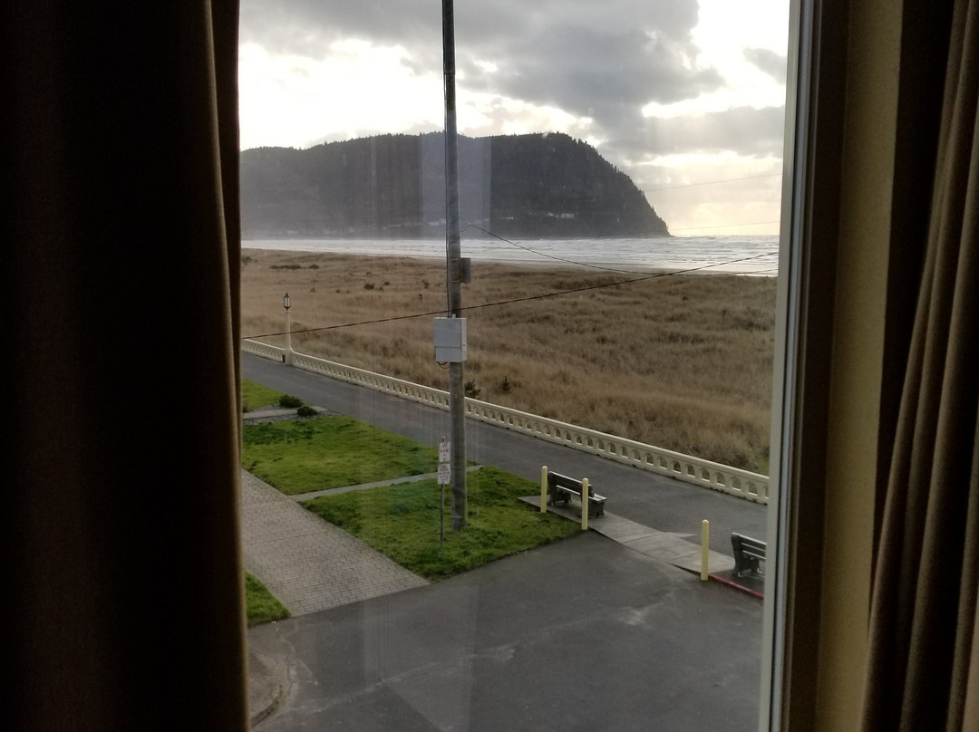 潮汐度假酒店主图