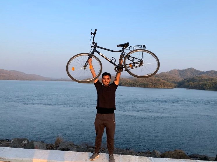 Cycle Tours at Statue of Unity景点图片