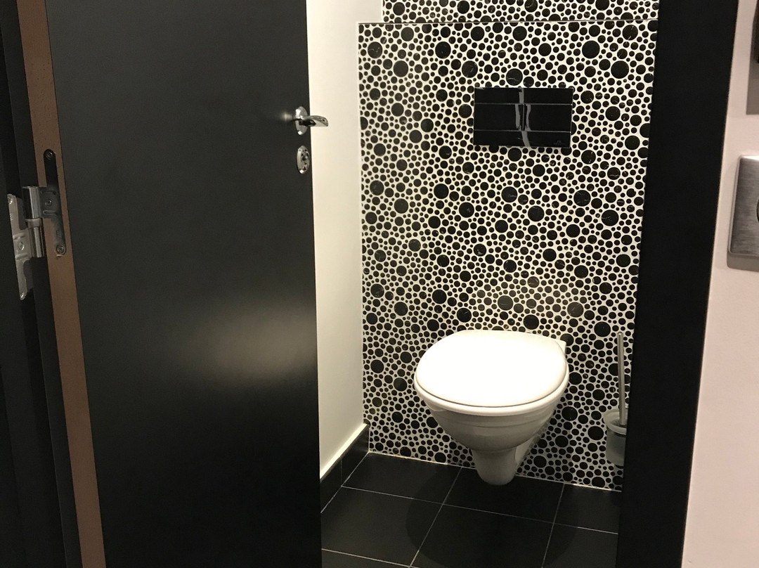 Kyriad Prestige Perpignan - Centre Del Mon主图