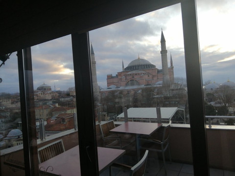 共享大酒店主图