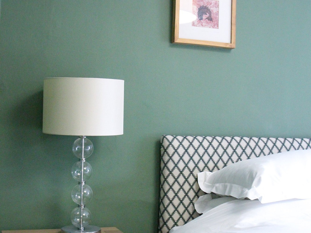 Hens & Chickens Guest House主图