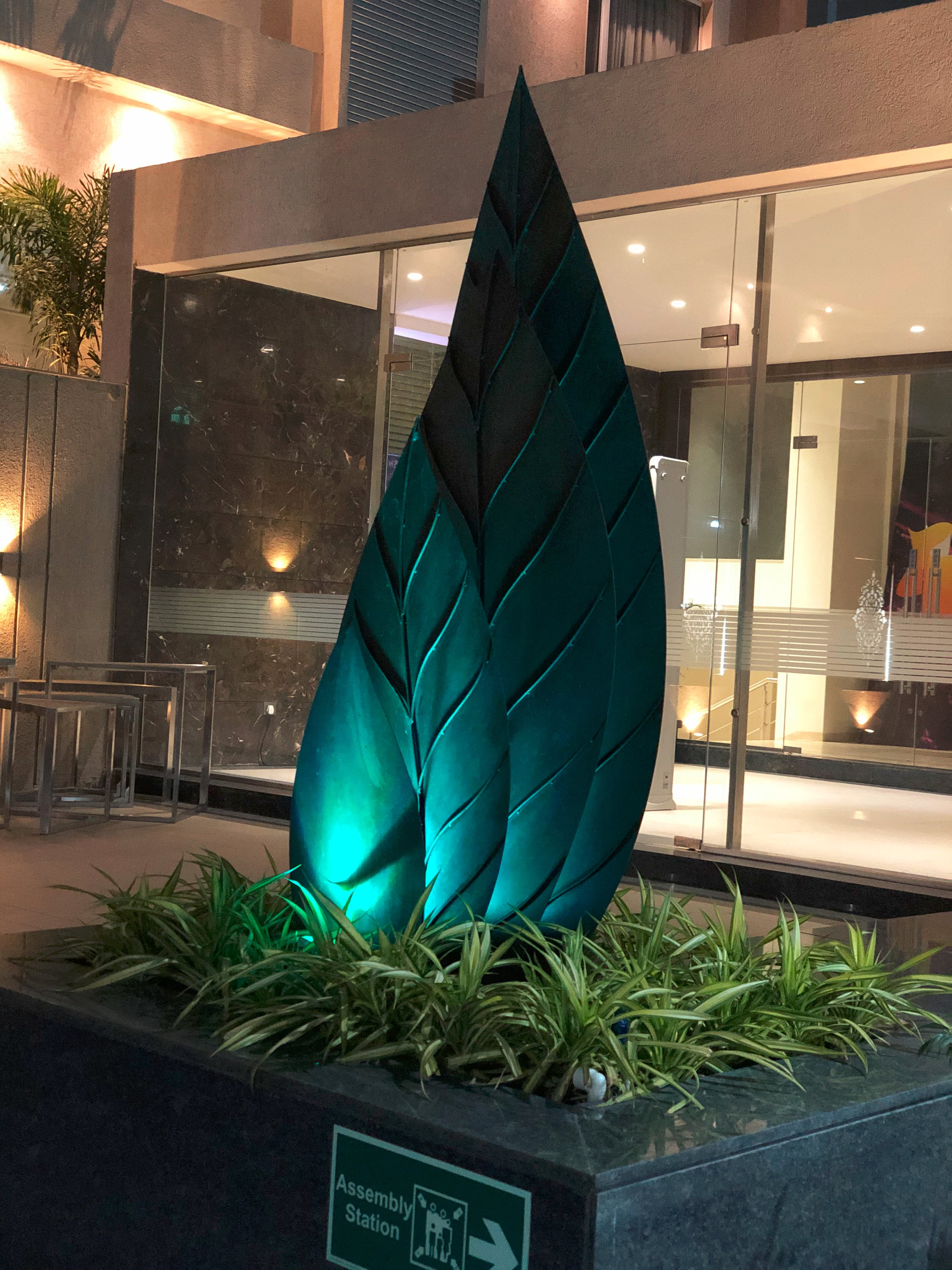 Ramada by Wyndham Gandhidham Shinay-浴室