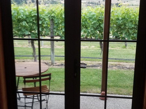 River Rock Estate Hot Pools主图