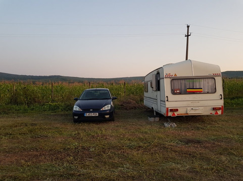 Camping A & A-雅西必去景点