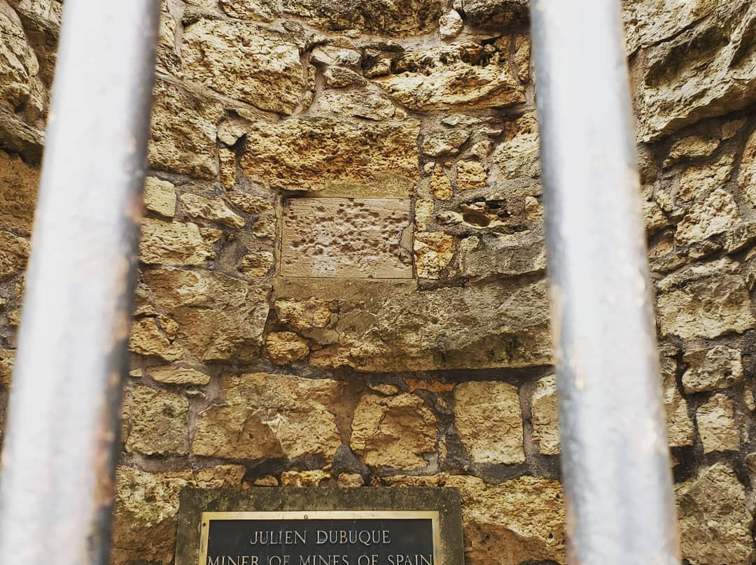 Julien Dubuque Monument-迪比克必去景点