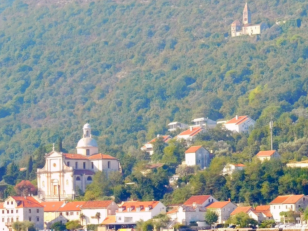 Our Lady's Temple of Prcanj景点图片