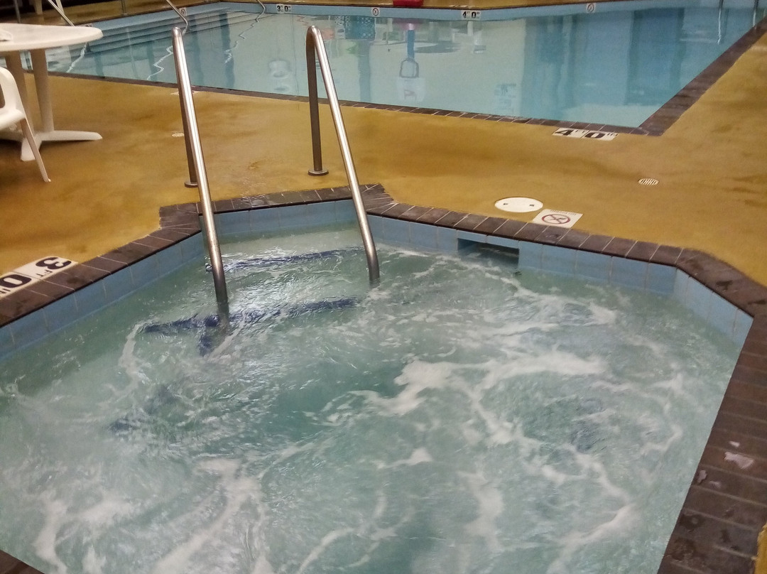 Econo Lodge Inn & Suites主图