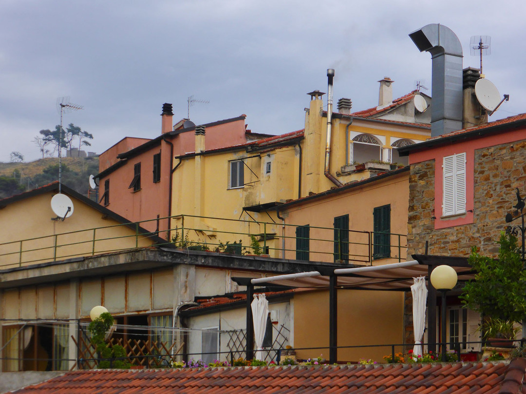 Centro Storico-Civezza必去景点