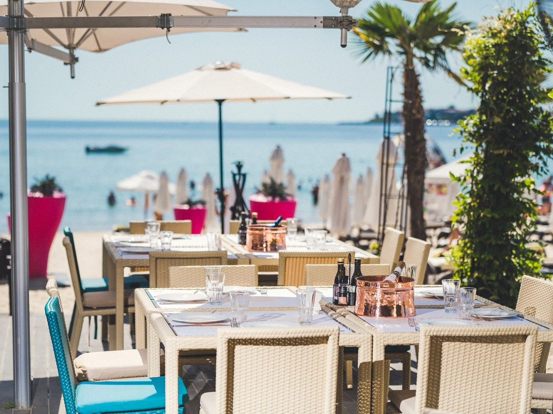 Oasis Vip Club - Restaurant