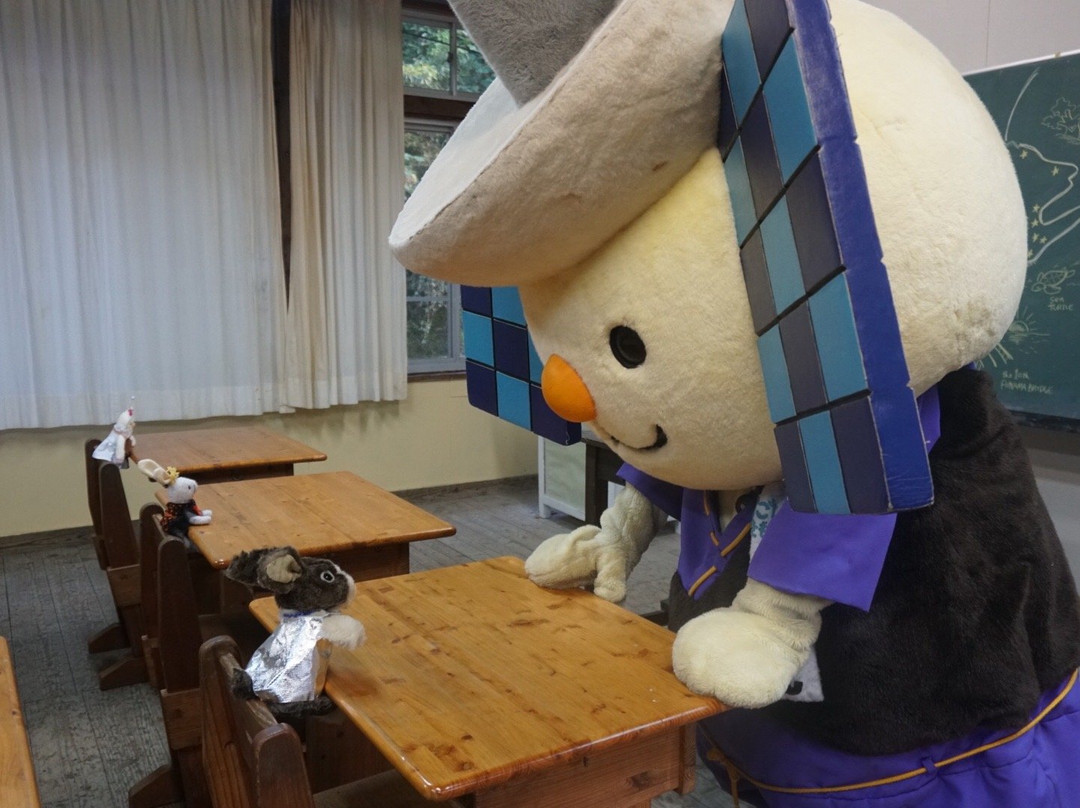Kawakami Junior High School景点图片