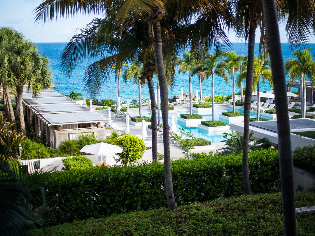 安圭拉总督酒店主图