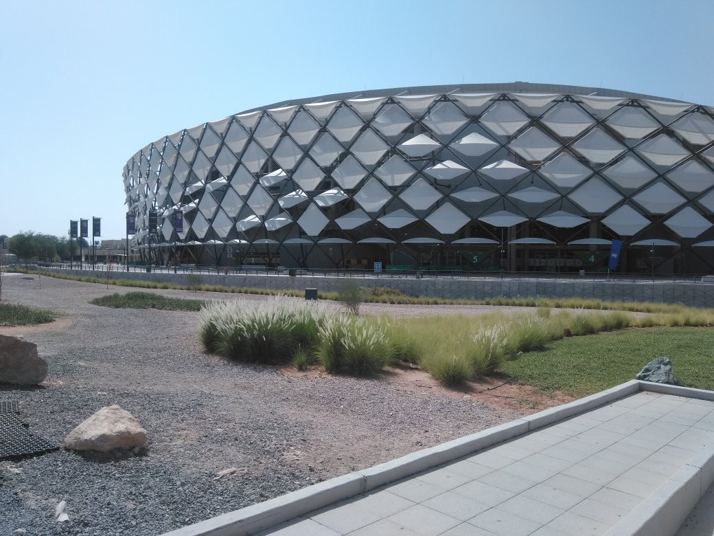 Hazza Bin Zayed Stadium景点图片