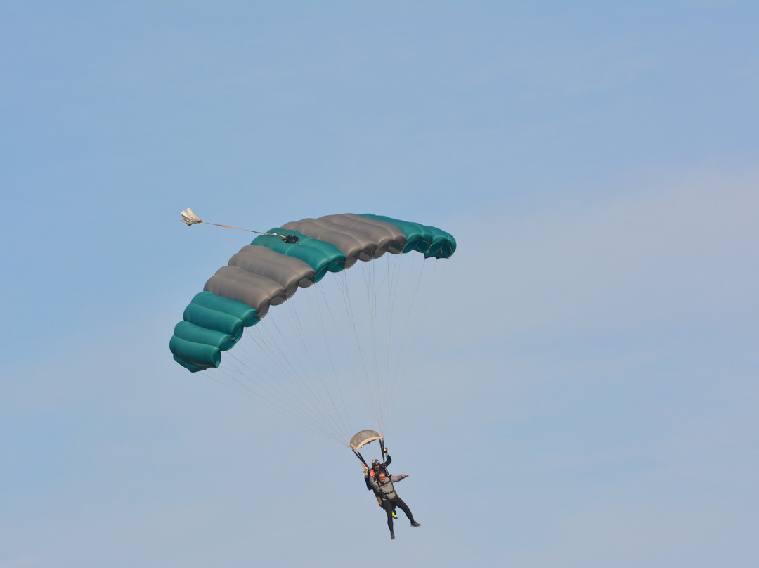 Triangle Skydiving Center景点图片