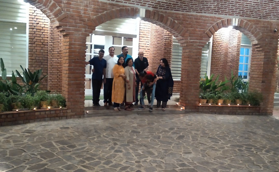 Royale Resorts主图