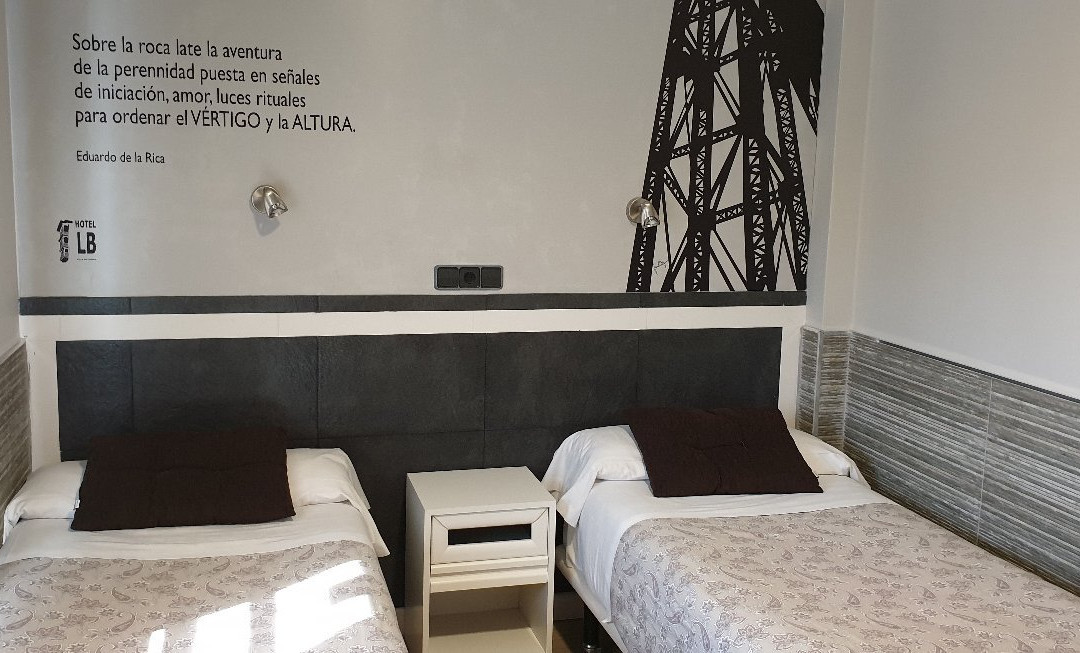 Hotel LB Villa De Cuenca主图