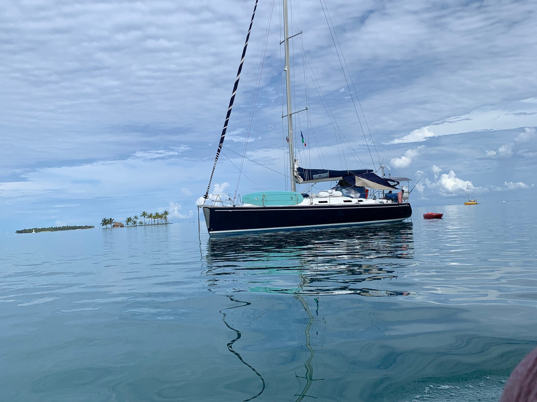 Onatigle Catamaran景点图片