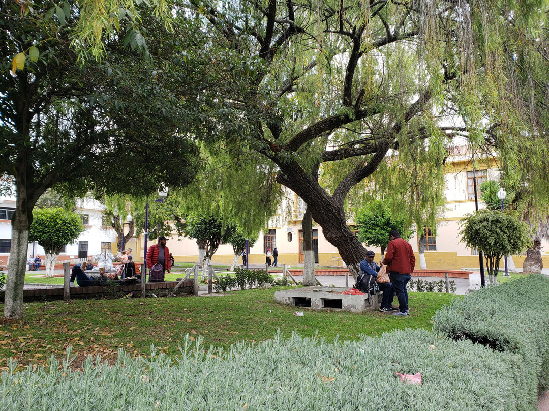 Iglesia El Jordan-奥塔瓦洛必去景点