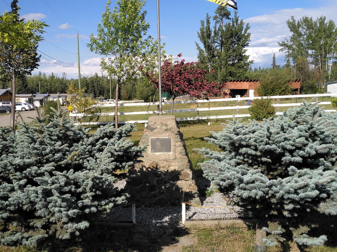 Geographical Centre of British Columbia景点图片