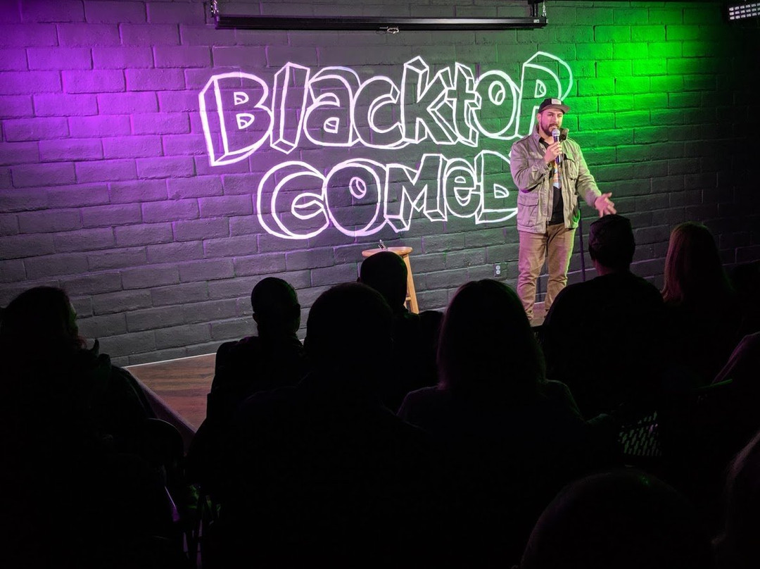 Blacktop Comedy景点图片