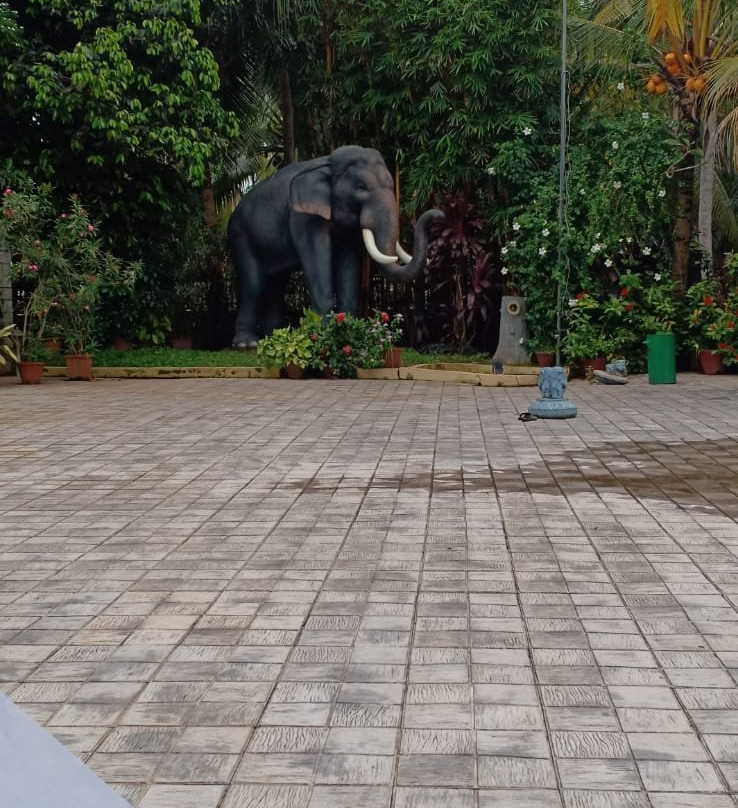 Uday Suites Garden Hotel主图