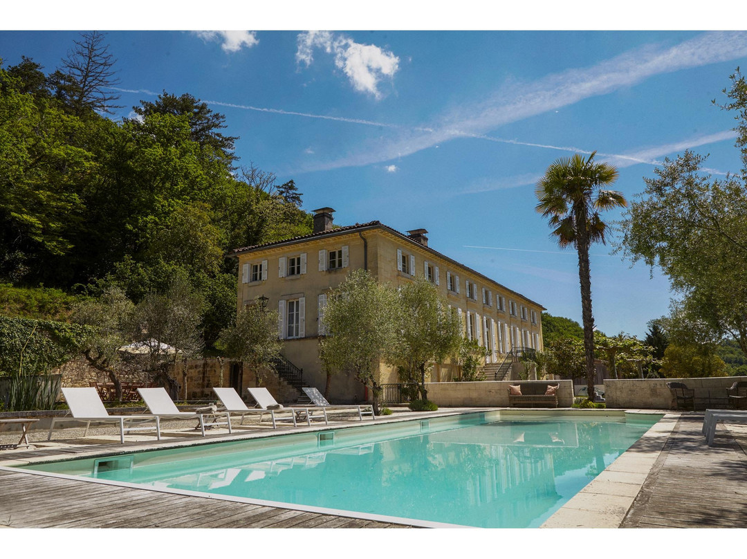 Chateau Champcenetz主图