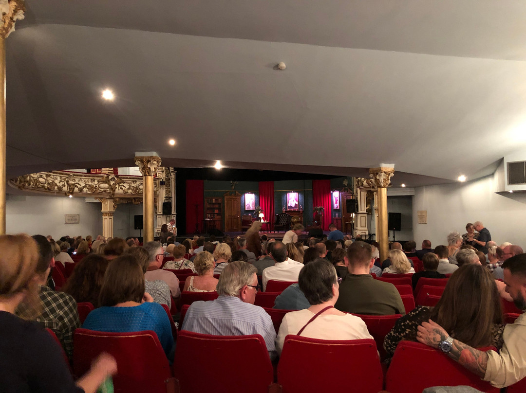Swansea Grand Theatre景点图片