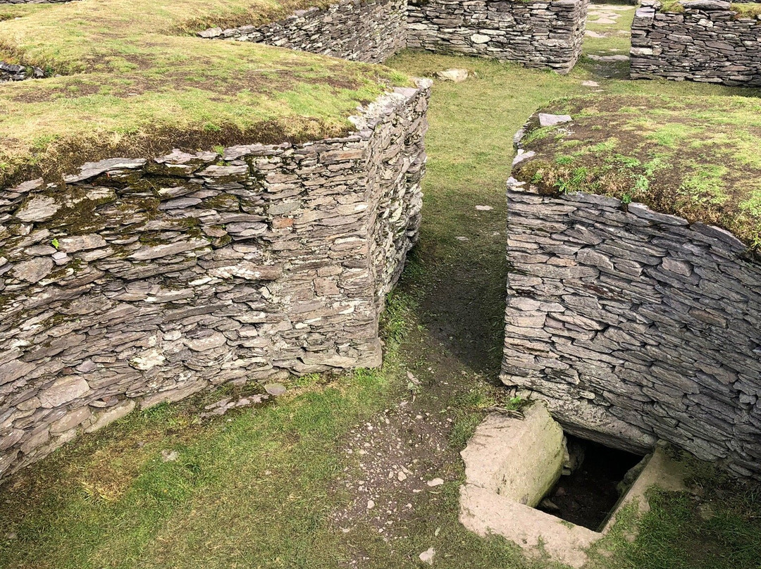 Leacanabuaile Fort-Cahersiveen必去景点