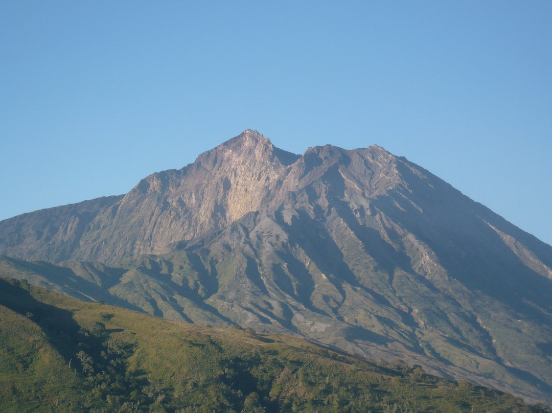 John Rinjani Trekking-Praya必去景点