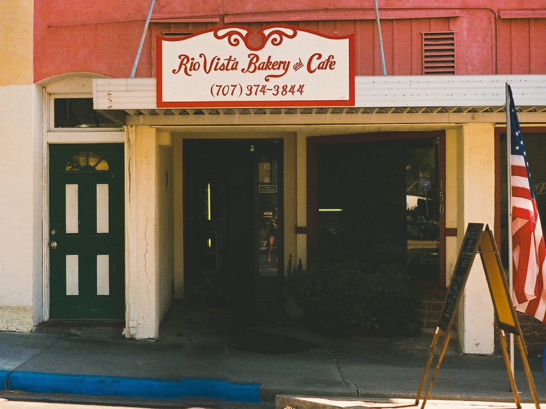 Rio Vista Bakery and Cafe