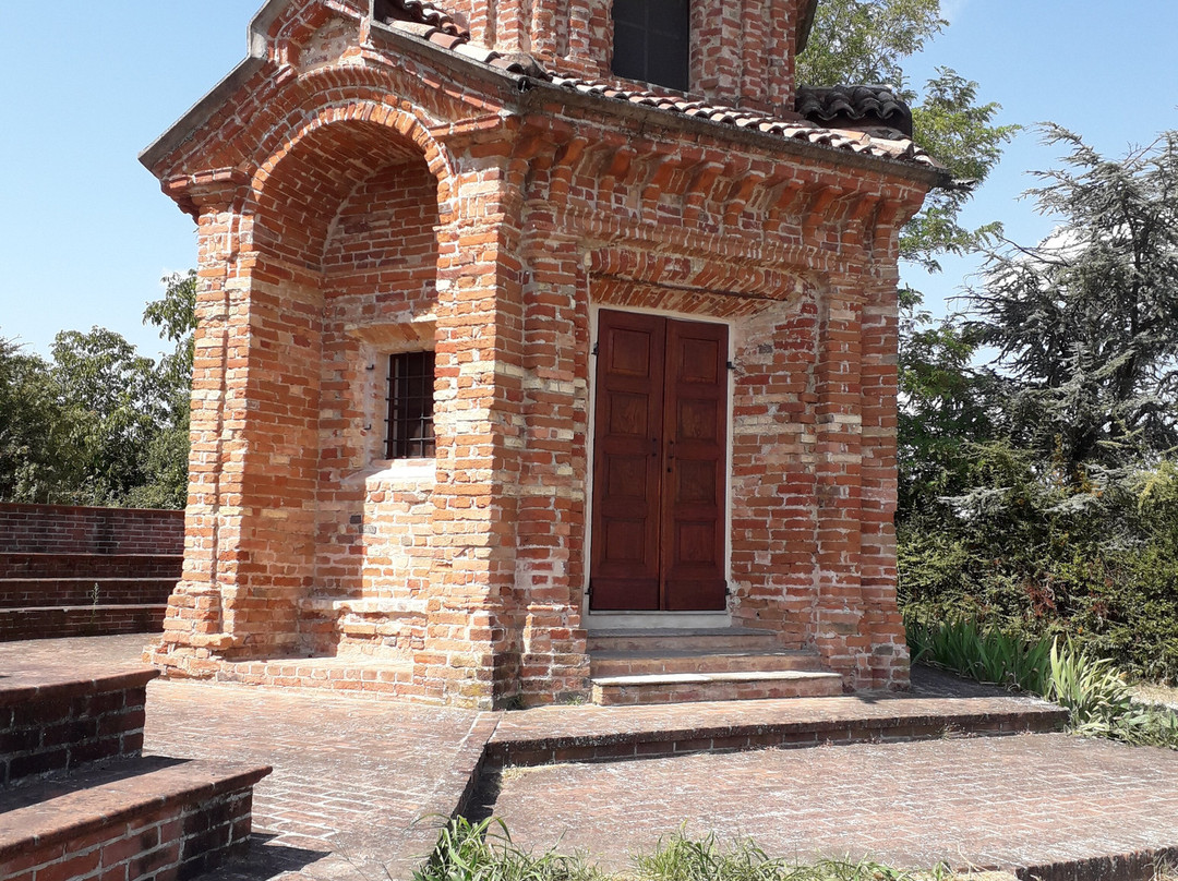 Cappella Di San Bernardo Di Chiaravalle景点图片