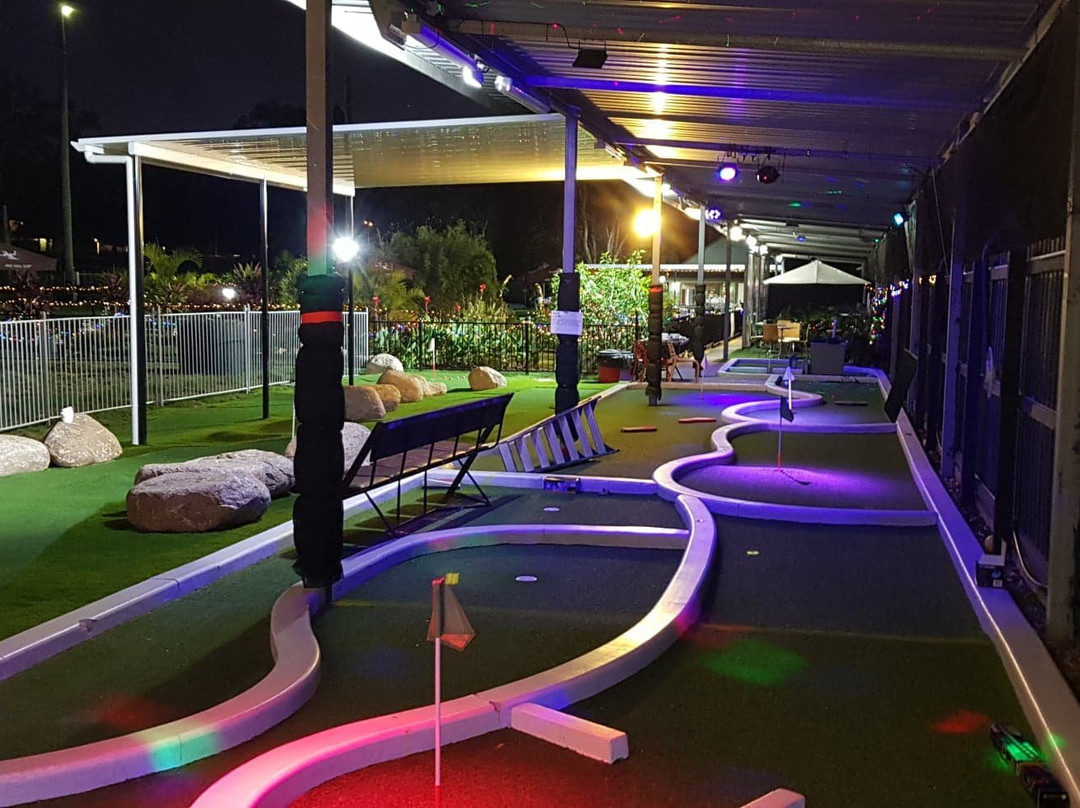 Mt. Gravatt Mini Golf景点图片