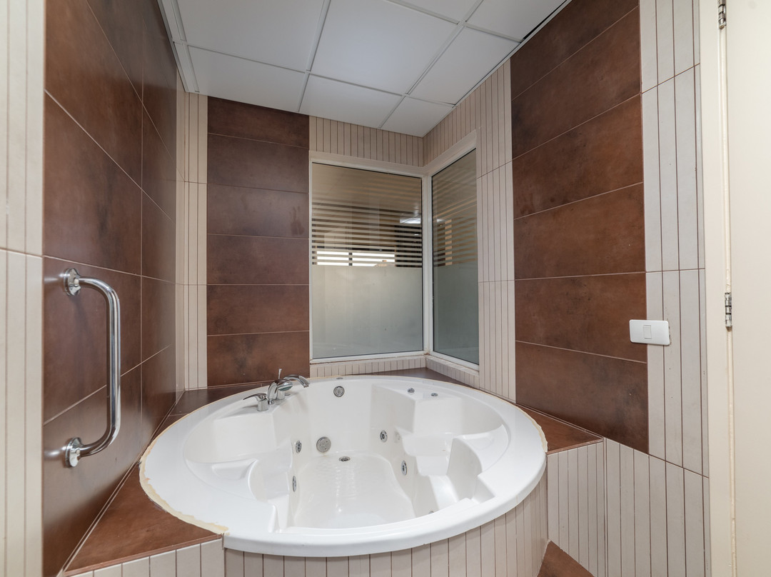 Madisson Hotel主图